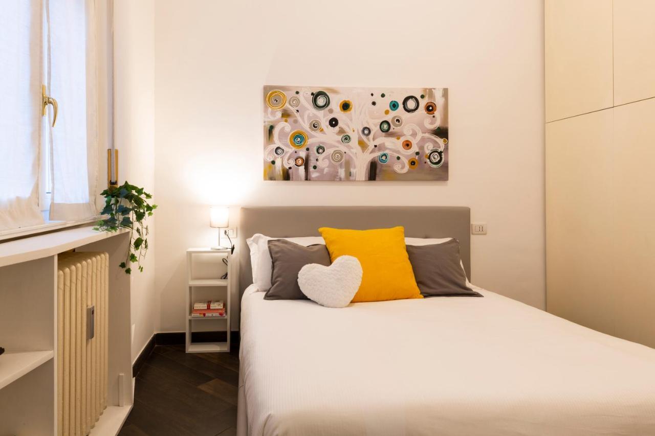 Living Isola Apartment Milan Exterior photo