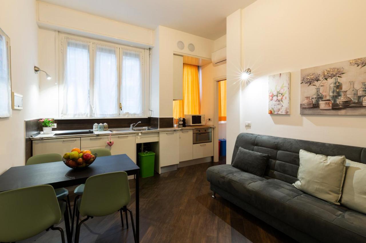Living Isola Apartment Milan Exterior photo